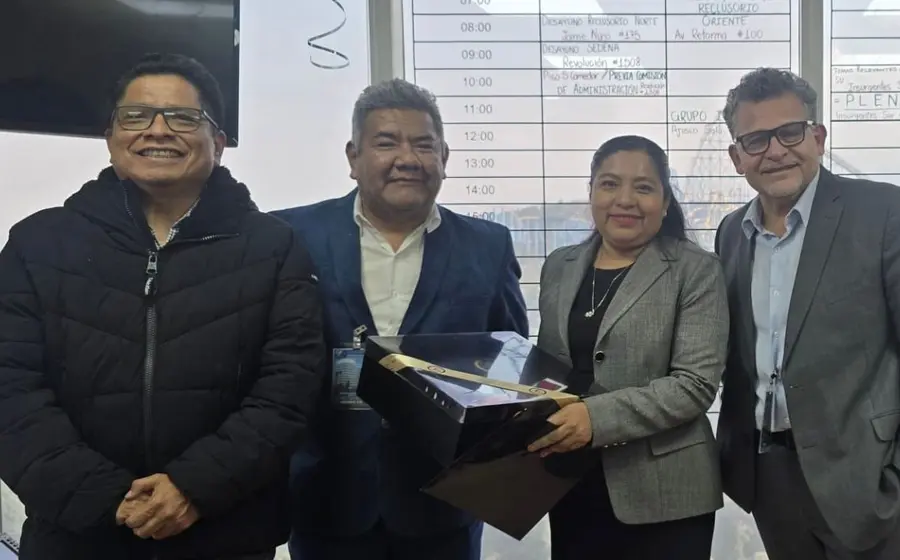 Grupo de activistas durante un encuentro donde se planteó la necesidad de crear un órgano jurisdiccional federal en la región de la Cuenca, Tuxtepec.