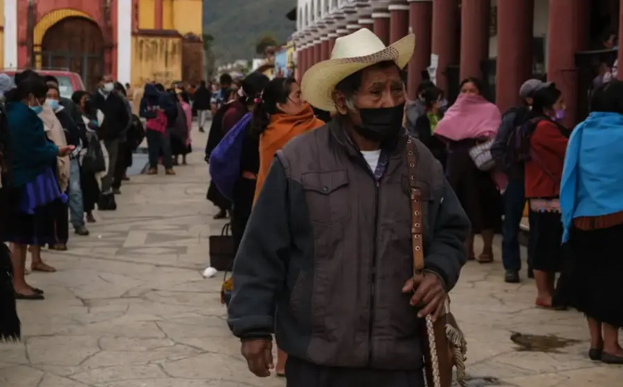 Ilustración conceptual sobre las remesas familiares en México, que de enero a septiembre representaron un ingreso de 45 mil 681 millones de dólares.