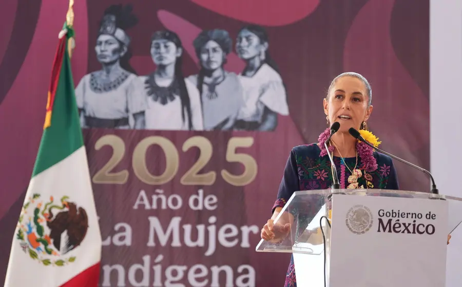 Claudia Sheinbaum durante la presentación de los avances del Plan General Lázaro Cárdenas del Río, que beneficia a millones de habitantes.