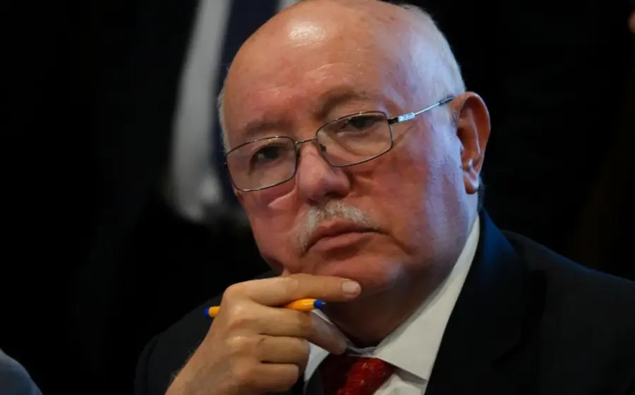 David Colmenares Páramo, titular de la Auditoría Superior de la Federación, en un retrato que ilustra un artículo sobre el valor de la tecnología.