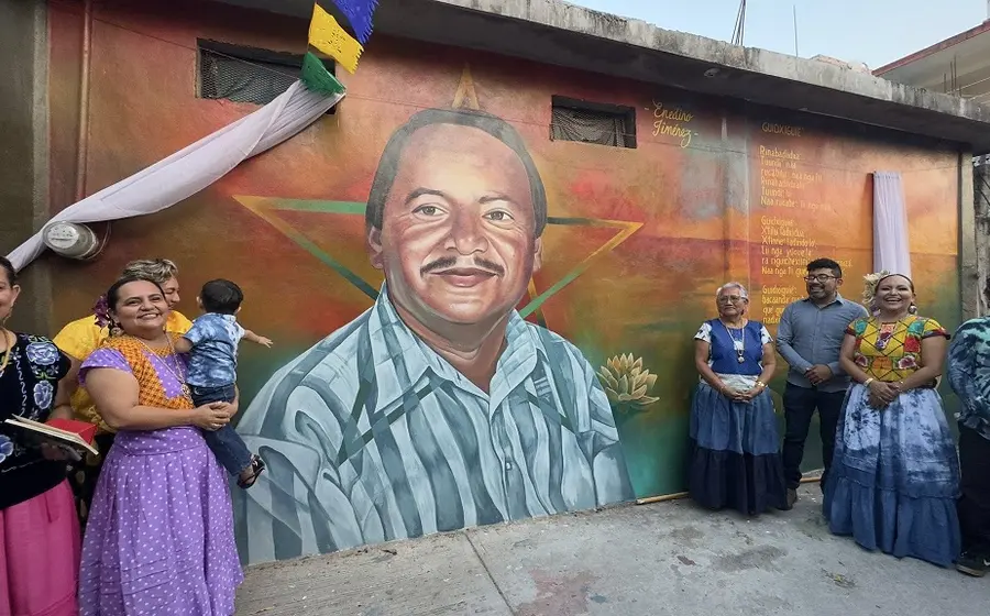 La obra de arte creada por el artista local Osnar Gallego, presentada durante el homenaje póstumo en honor a Enedino Jiménez.