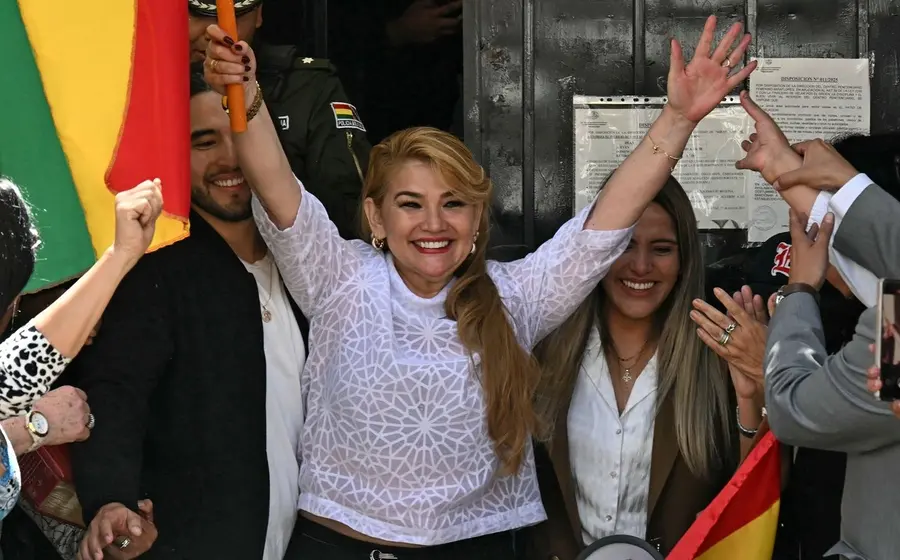 La expresidenta de Bolivia, Jeanine Áñez, fotografiada en el contexto de su condena por el delito de resoluciones contrarias a la ley.
