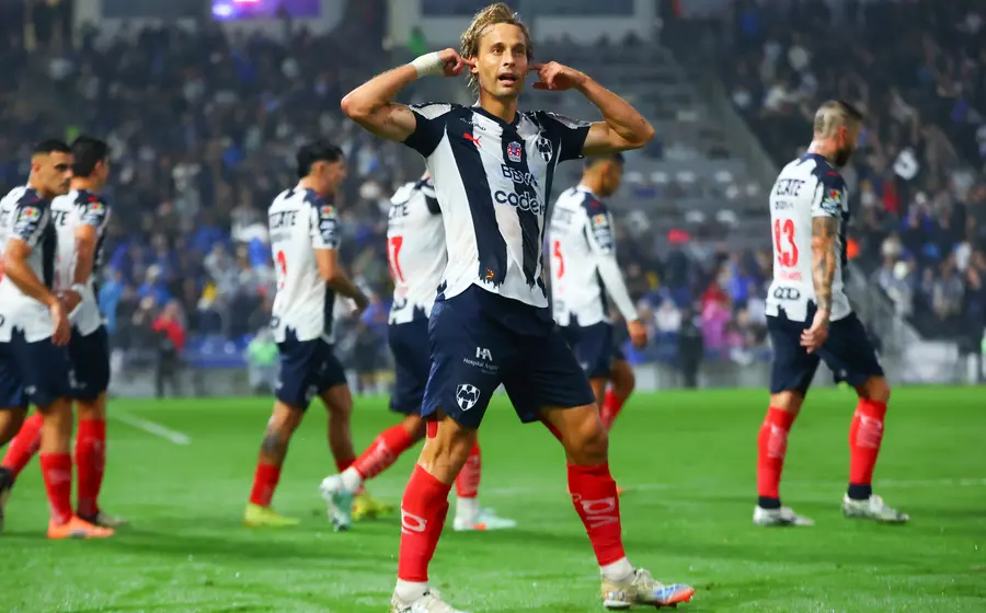 Monterrey vence al América 2-0 en el partido de ida de los cuartos de final, dando un paso importante hacia las semifinales.