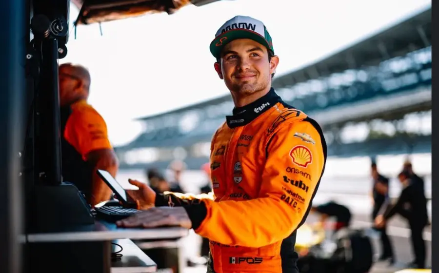 El piloto de carreras mexicano Pato O'Ward, quien participará en las prácticas libres del Gran Premio de Abu Dhabi de Fórmula 1.
