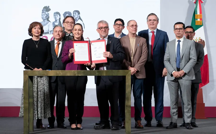 Anuncio del nuevo Clúster Nacional y el Centro Mexicano de Supercómputo, una iniciativa tecnológica en colaboración con el centro de Barcelona.