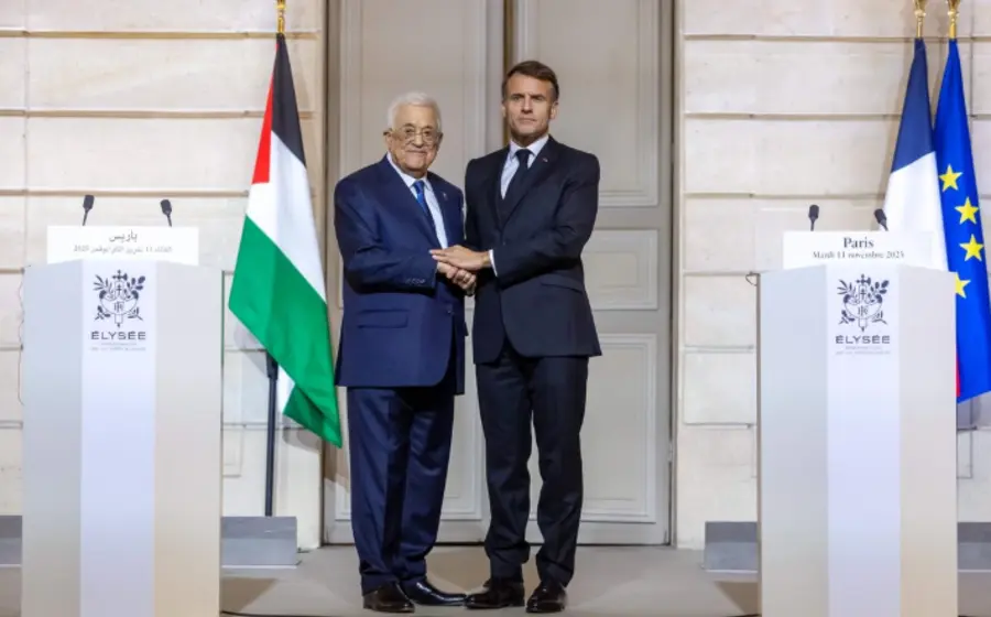El presidente de la Autoridad Palestina, Mahmud Abbas, durante su visita oficial a la capital francesa para la consolidación del Estado palestino.