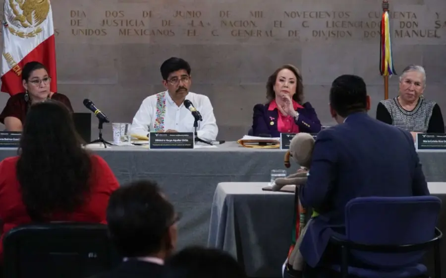 Especialistas y representantes de organizaciones comunitarias participan en el primer encuentro sobre justicia ambiental organizado por la Suprema Corte de Justicia de la Nación.