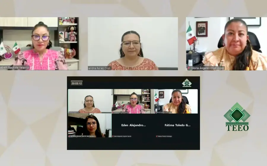 La asamblea general comunitaria de San Martín Peras reunida durante la elección municipal, la cual fue validada por el Tribunal Electoral del Estado de Oaxaca.