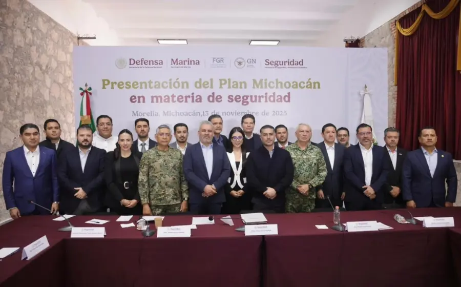 Magistrados del TEPJF en sesión, quienes urgen a poner un freno legal al uso electoral de redes sociales y nueva tecnología en México.