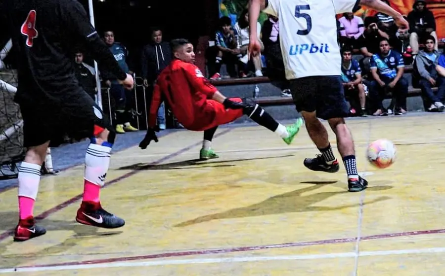 Anuncio del torneo relámpago de baby fut que se realizará en la agencia municipal de Tierra Blanca, Tamazulápam Mixe, el domingo 23 de noviembre.