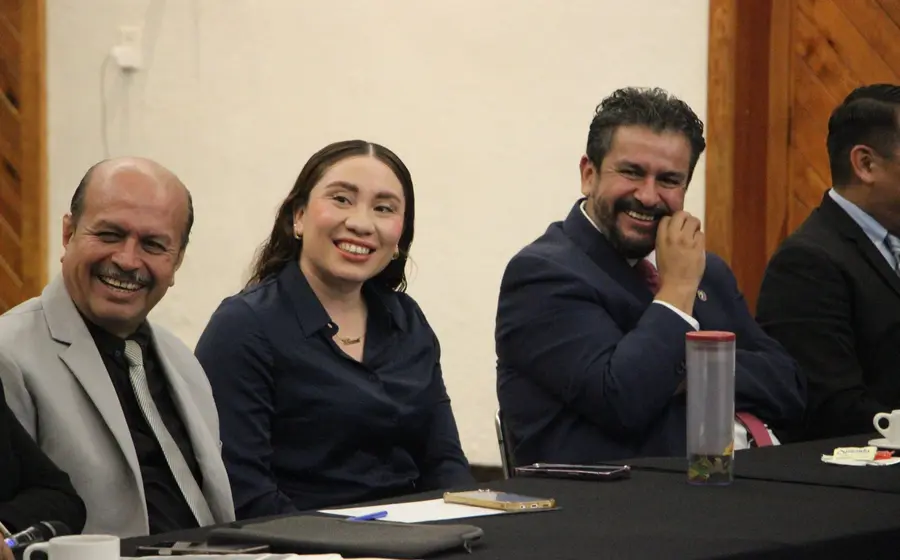 Xhunashi Caballero, presidenta de la asociación estatal de karate, presente durante el congreso de Karate México celebrado en la ciudad de Oaxaca.