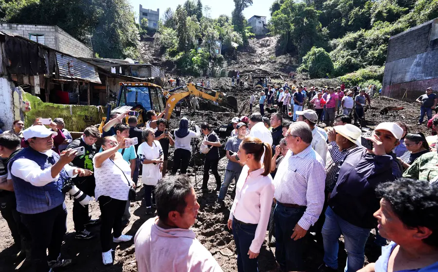 La Presidenta de México nformó, a través de un video en sus redes sociales, que las Fuerzas Armadas implementan los Planes DN-III-E y Marina en los estados de Puebla, Veracruz, Hidalgo, San Luis Potosí, Veracruz y Querétaro.