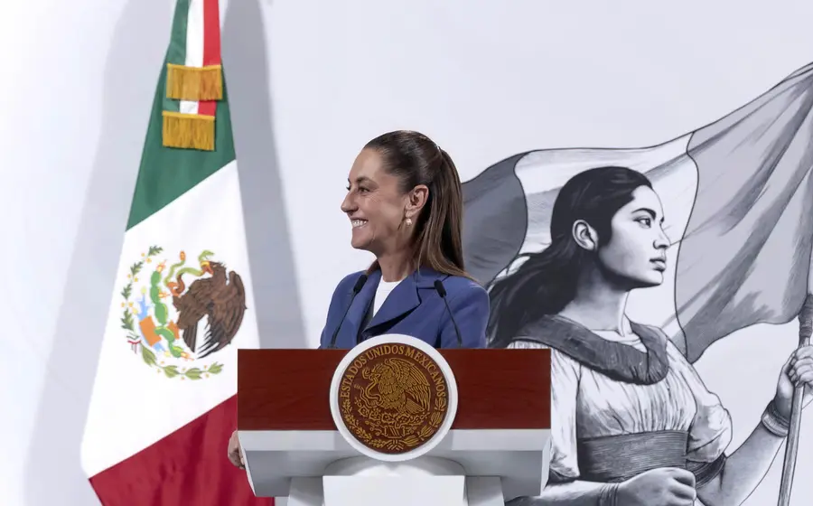 La Jefa del Ejecutivo Federal recordó que el próximo año se fortalecerá al Instituto Mexicano del Seguro Social (IMSS), al Instituto de Seguridad y Servicios Sociales de los Trabajadores del Estado (ISSSTE) y al IMSS Bienestar.