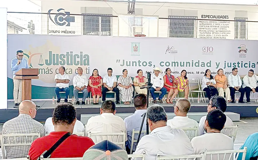 En Pochutla arrancó el programa "Justicia más cerca de ti".