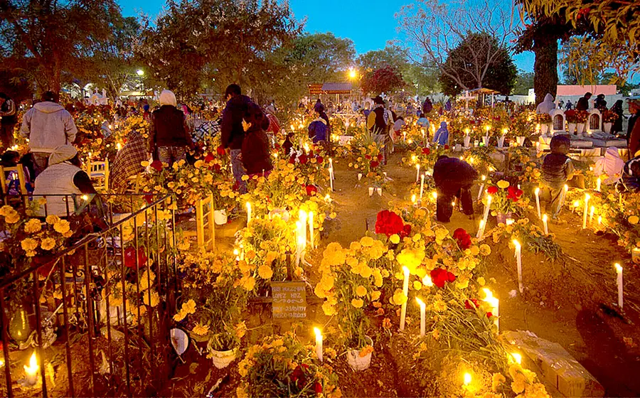 La convivencia entre vivos y muertos. (Blog Viva)