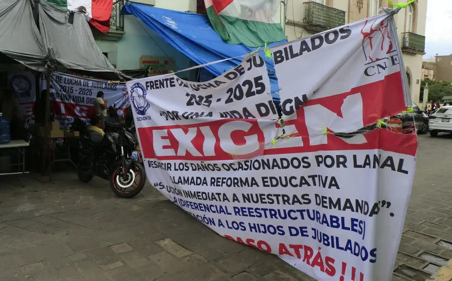 Convocan al grupo de jubilados inconformes a conducirse con responsabilidad y a canalizar sus demandas conforme a los principios del MDTEO