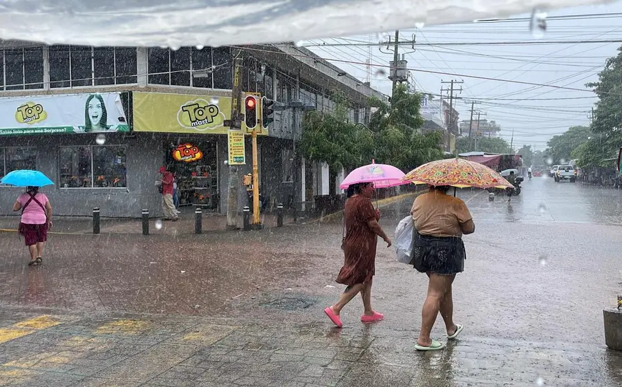 Llaman a mantenterse informados sobre las actualizaciones del pronóstico del tiempo a través de canales oficiales como la CONAGUA y la CEPCyGR.