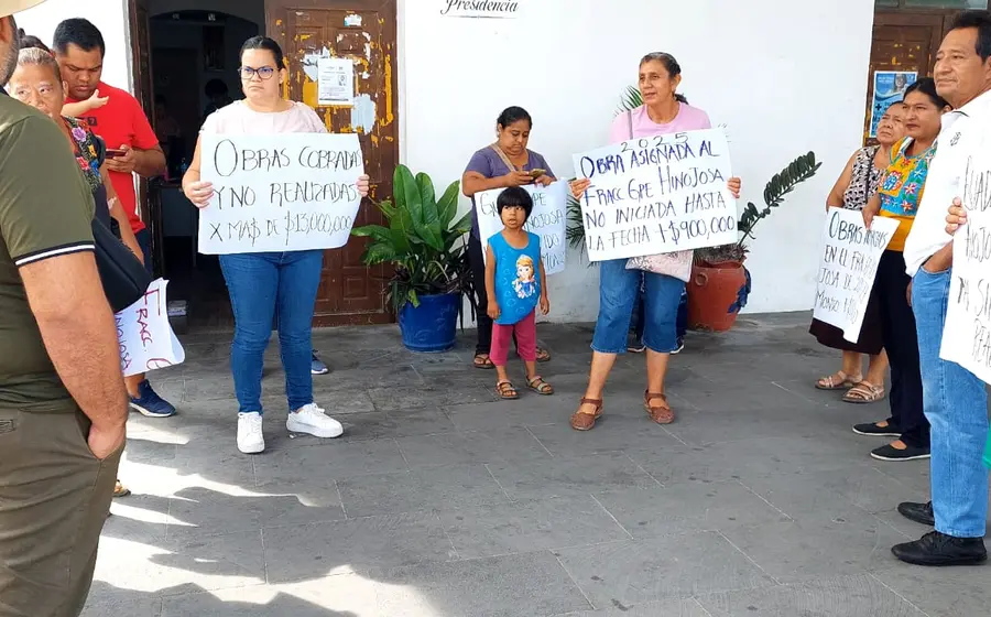 Denunciaron electrificación, pozo profundo y red de agua como “obras fantasmas”.