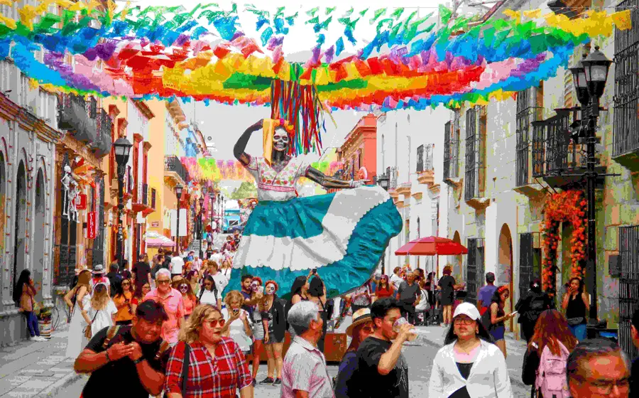 Los visitantes podrán disfrutar de comparsas, altares y gastronomía.