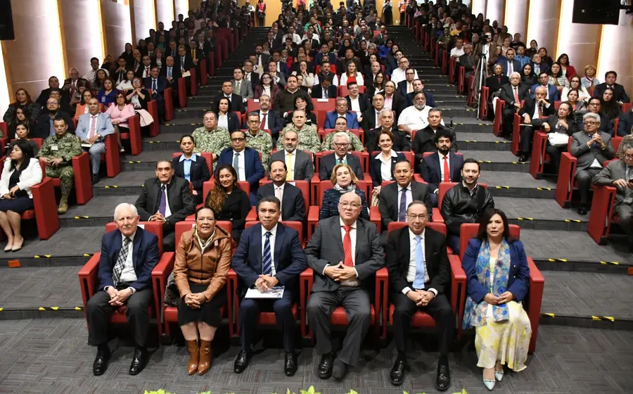Más de 4,700 servidores participaron en la presentación presencial y virtual. Foto: Cortesía