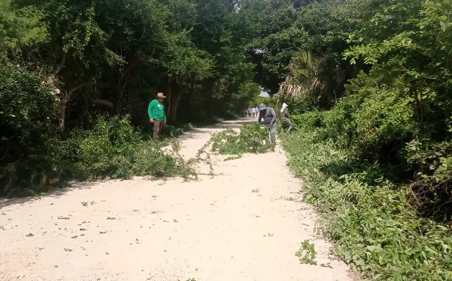 “Hemos decidido transitar y utilizar nuestro acceso federal que tenemos desde hace muchos años; el acceso que estaremos utilizando es rumbo al kilómetro 52, rumbo a Cazadero y Cerro Iguana”.  Rusbel Pablo Ramírez, presidente del Comisariado de los Bienes Comunales