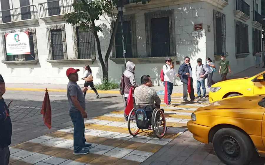 Cerraron el paso en la Av. Juárez