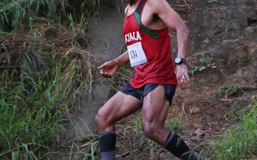 Guillermo Quintana, de categoría veteranos, ganador absoluto en la rama varonil