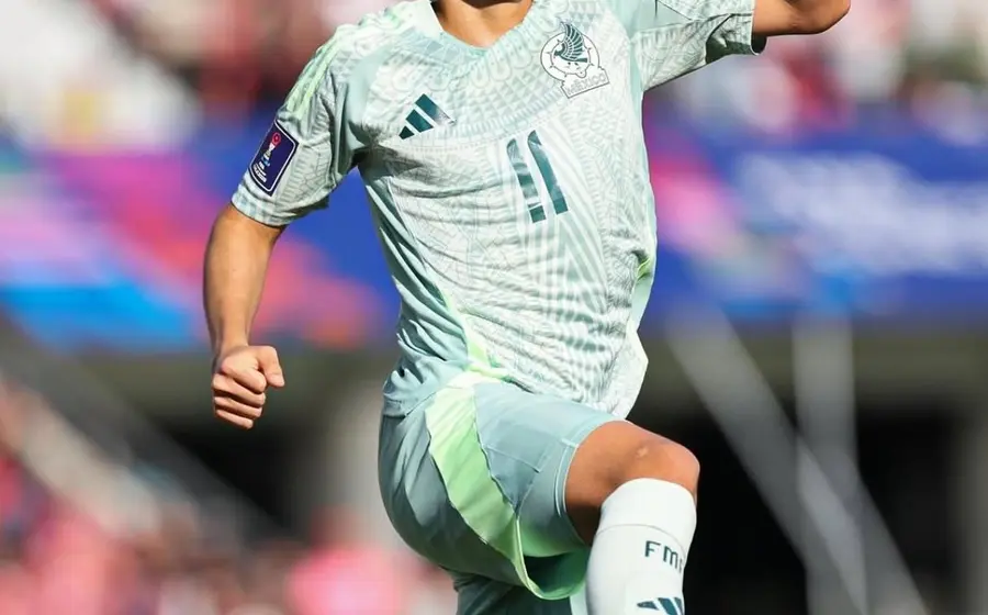 Gilberto Mora volvió a brillar, al conseguir los dos goles para México frente a España, en el Mundial Sub 20