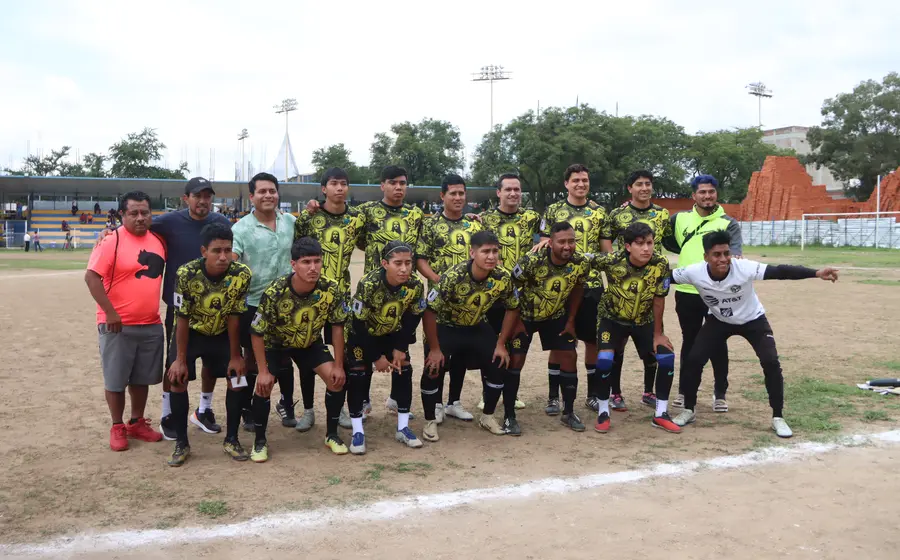 Nazareth Calzaleón ganó y amarró el boleto a la liguilla.