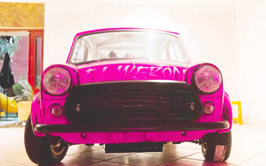 Pintado de color rosa, el Werón hará su debut en La Carrera Panamericana 2025