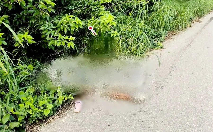 Los cuerpos de un hombre y una mujer asesinados, abandonados a la orilla de la carretera en el Istmo de Tehuantepec.