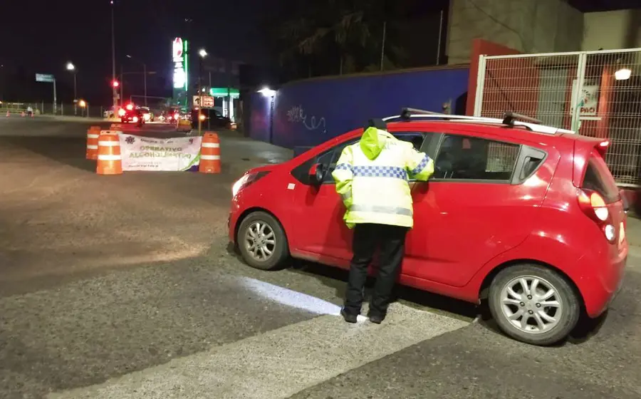 La DDHPO respalda la aplicación de la prueba de alcoholemia como una medida preventiva durante las festividades del Día de Muertos.
