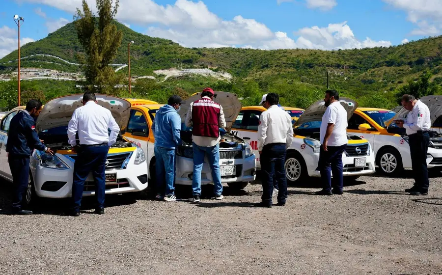 Un sitio de taxis cuyo modelo de operación es reconocido como un servicio de transporte público de alto nivel para la comunidad.