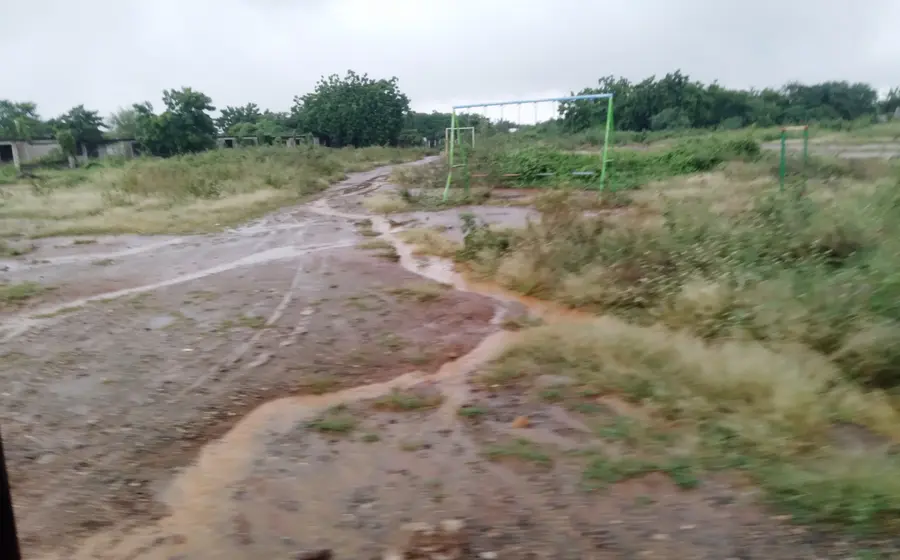 En algunos fraccionamientos no hay una sola calle pavimentada.