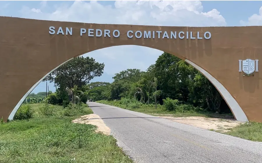 Directores y representantes sindicales de las escuelas primarias manifestaron su desacuerdo. 