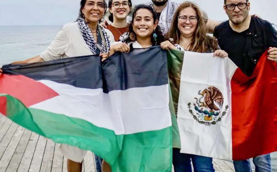 Los mexicanos forman parte de la Global Sumud Flotilla, misión humanitaria que navega en varias embarcaciones rumbo a Gaza. ## Foto: Cortesía