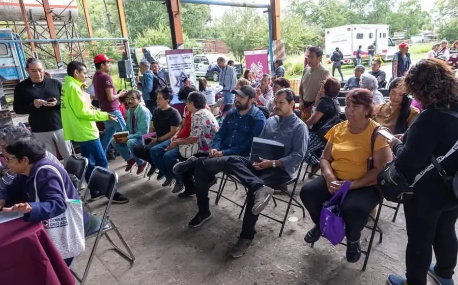 Vecinas y vecinos accedieron a programas jurídicos, de salud y bienestar. 