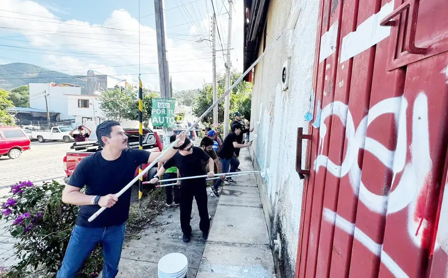 La participación vecinal impulsa una ciudad más limpia y segura, destaca el edil de la capital oaxaqueña.