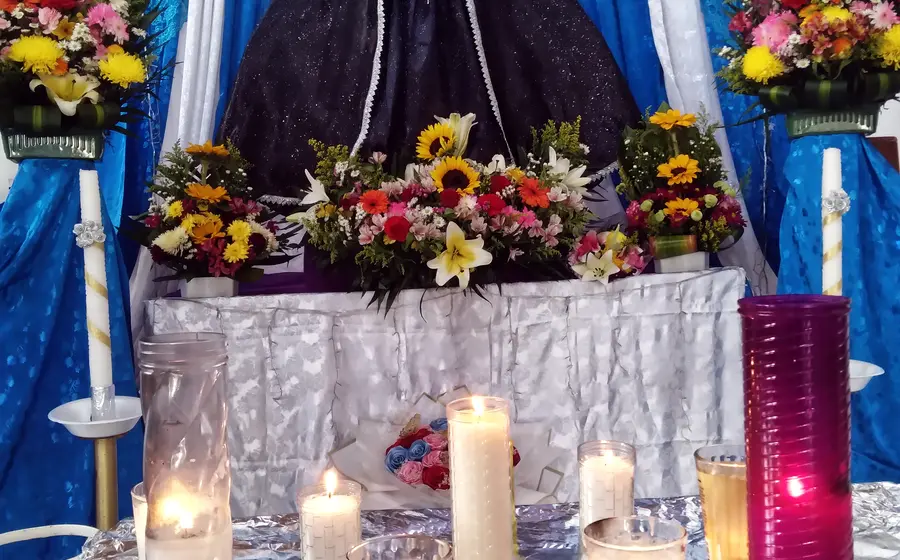 Los devotos señalan que celebrar a la Virgen del Rosario es un motivo de orgullo y satisfacción para la comunidad católica.