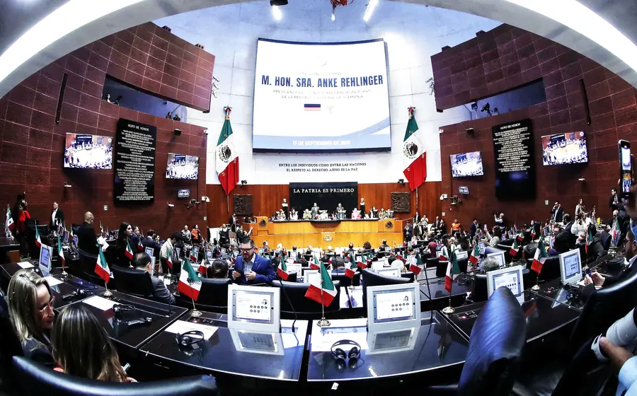 El dictamen fue remitido a la mesa directiva de San Lázaro para darle turno ante el pleno de la Cámara de Diputados. ## Foto: Agencias