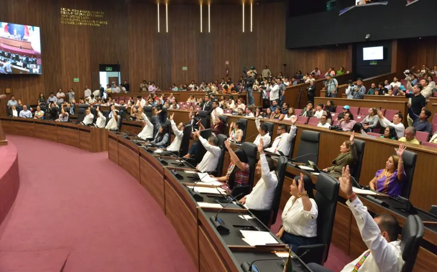 El derecho a la ciudad se contempla en una posible adición al artículo 12 constitucional de Oaxaca. Foto: H. Congreso del Estado de Oaxaca