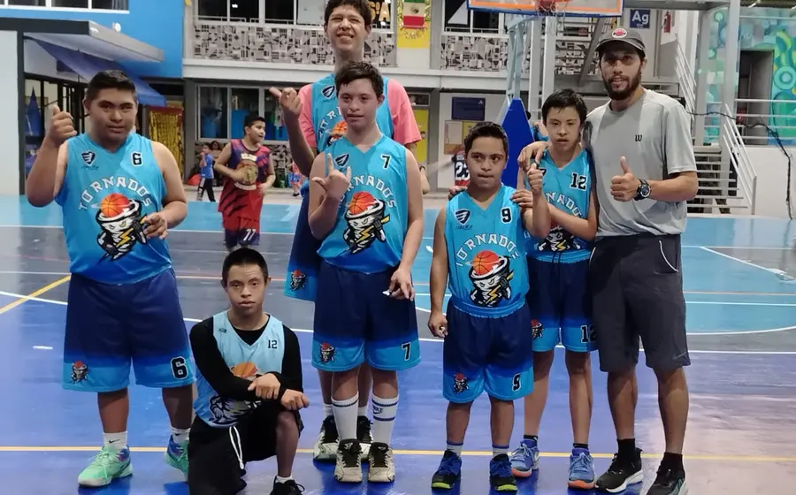 El Equipo Especial de Básquetbol de Oaxaca