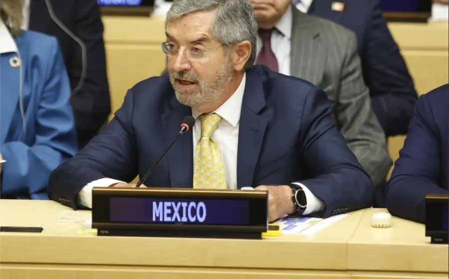 El canciller Juan Ramón de la Fuente durante una reunión en el marco de la Asamblea General de la ONU. Foto SRE
