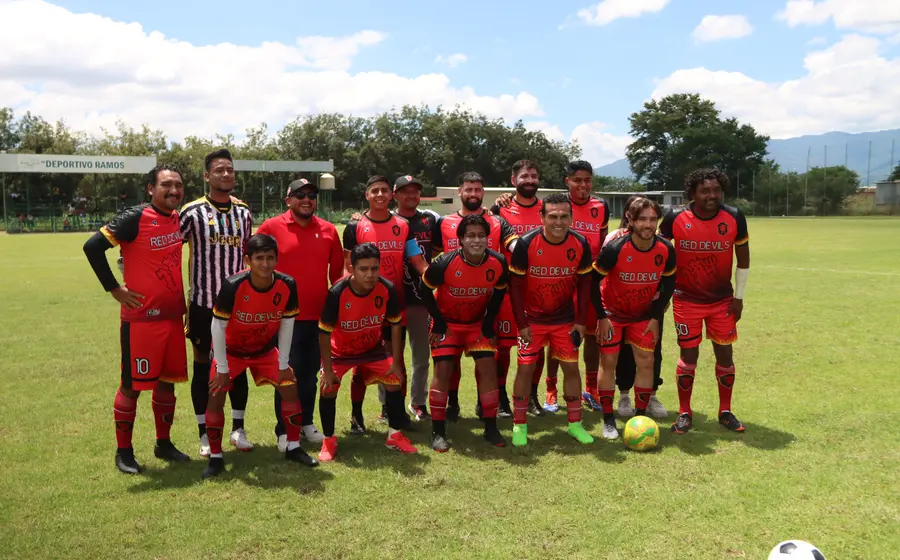Red Devils confía en seguir en la cima.