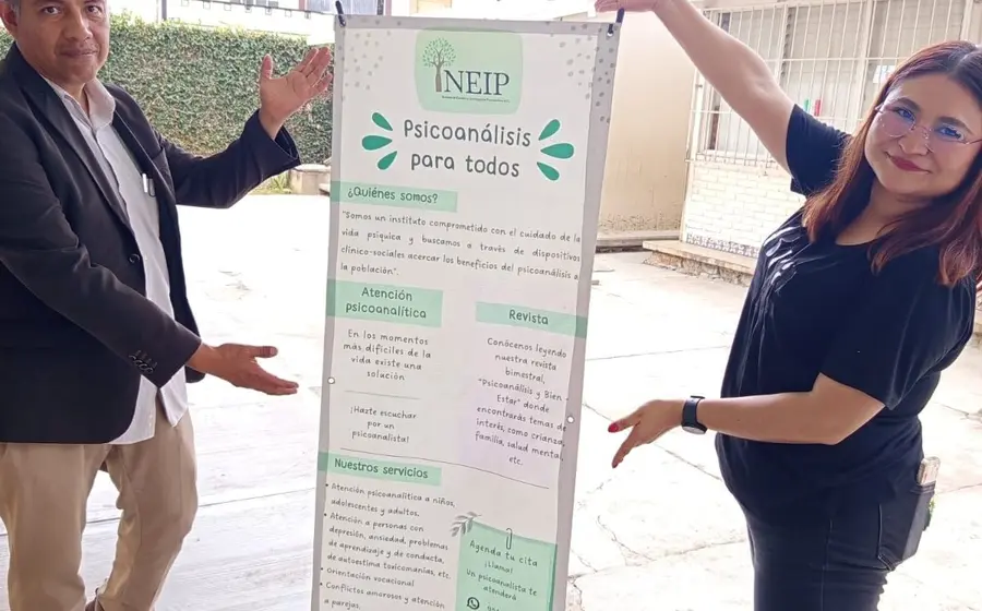 El motivo de esta visita a madres, padres y tutores es hacerles saber que el psicoanálisis llegó a su colonia.