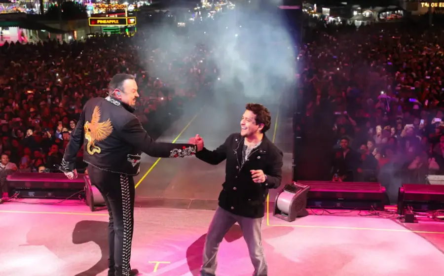 Pepe Aguilar no ha emitido postura directa sobre el caso.