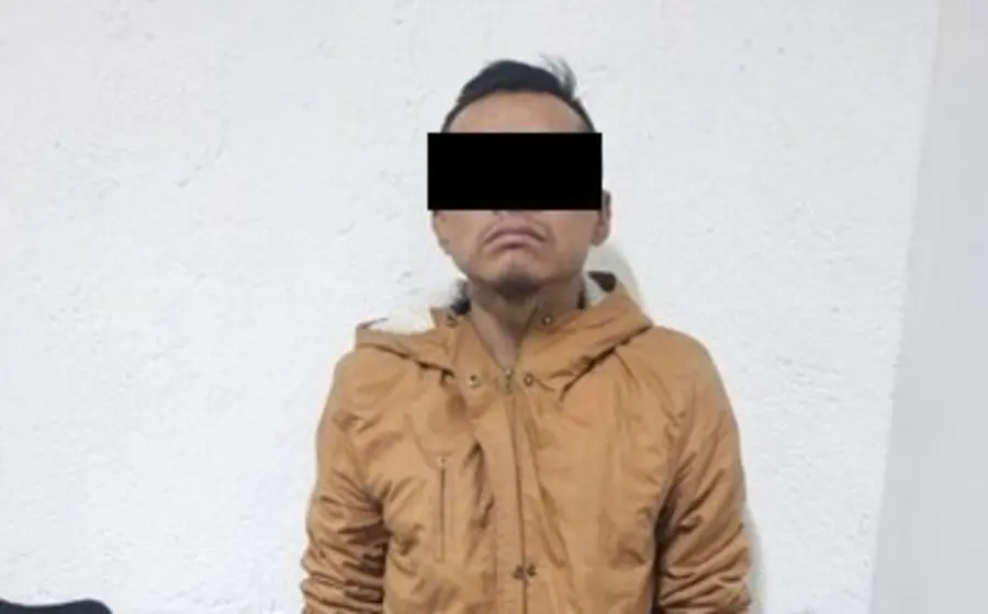 Vinculan a proceso a sujeto por violento asalto a Oxxo.