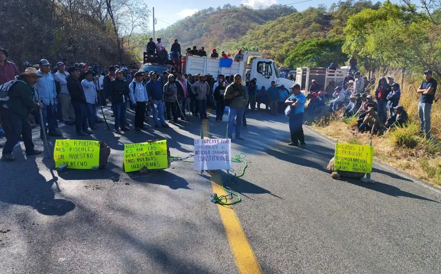 Bloqueo en la Panamericana: conductores afectados en pleno retorno vacacional.