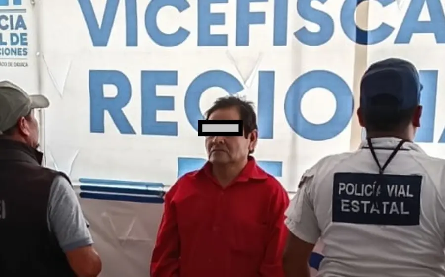 Arrestan a líder que ofrecía madera barata y nunca cumplió.