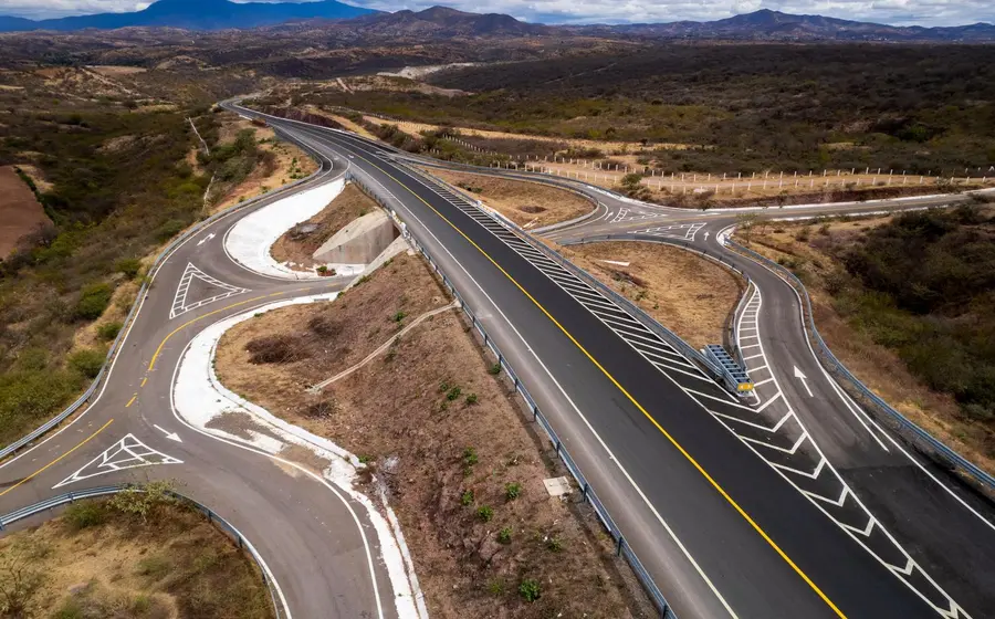 Inician trabajos en la autopista a la Costa tras acuerdos con comunidades.